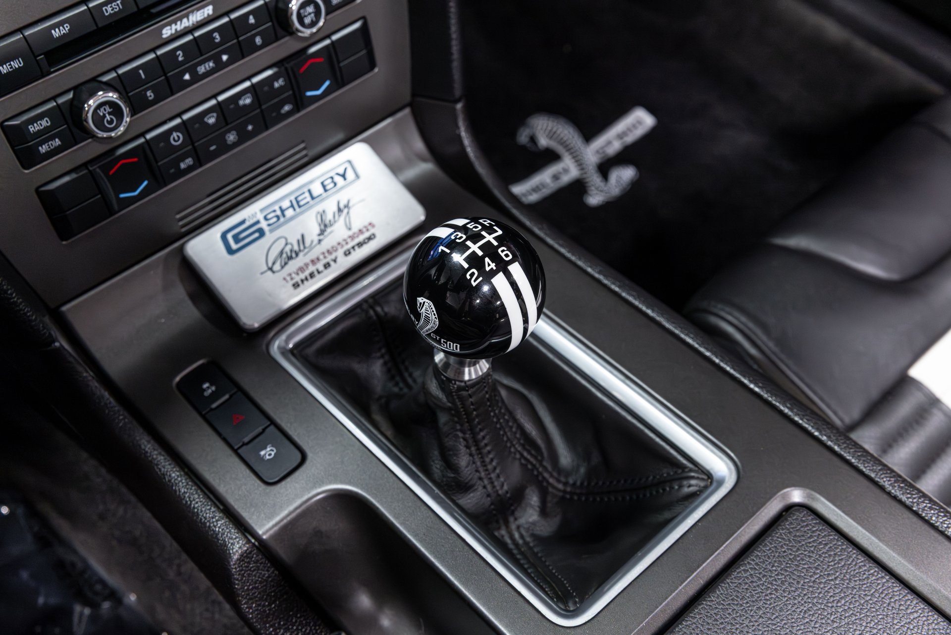 Used 2013 Ford Mustang Shelby GT500 image 17