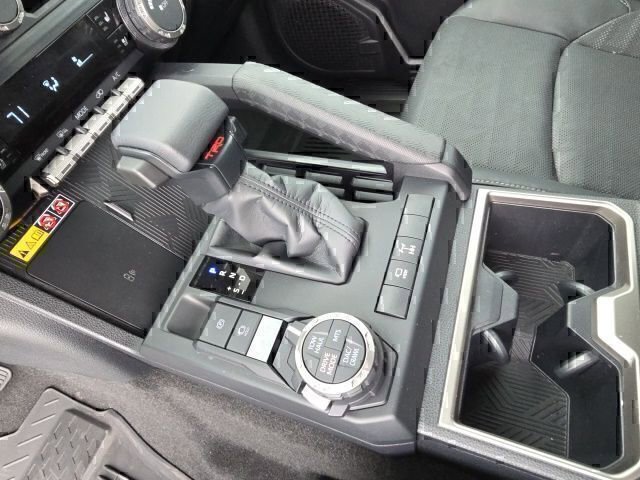 Certified 2025 Toyota 4Runner TRD Off-Road Premium image 32