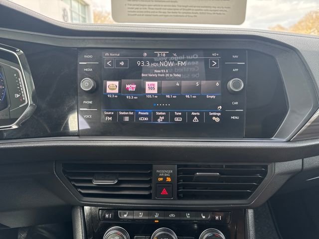 Certified 2024 Volkswagen Jetta SEL image 23