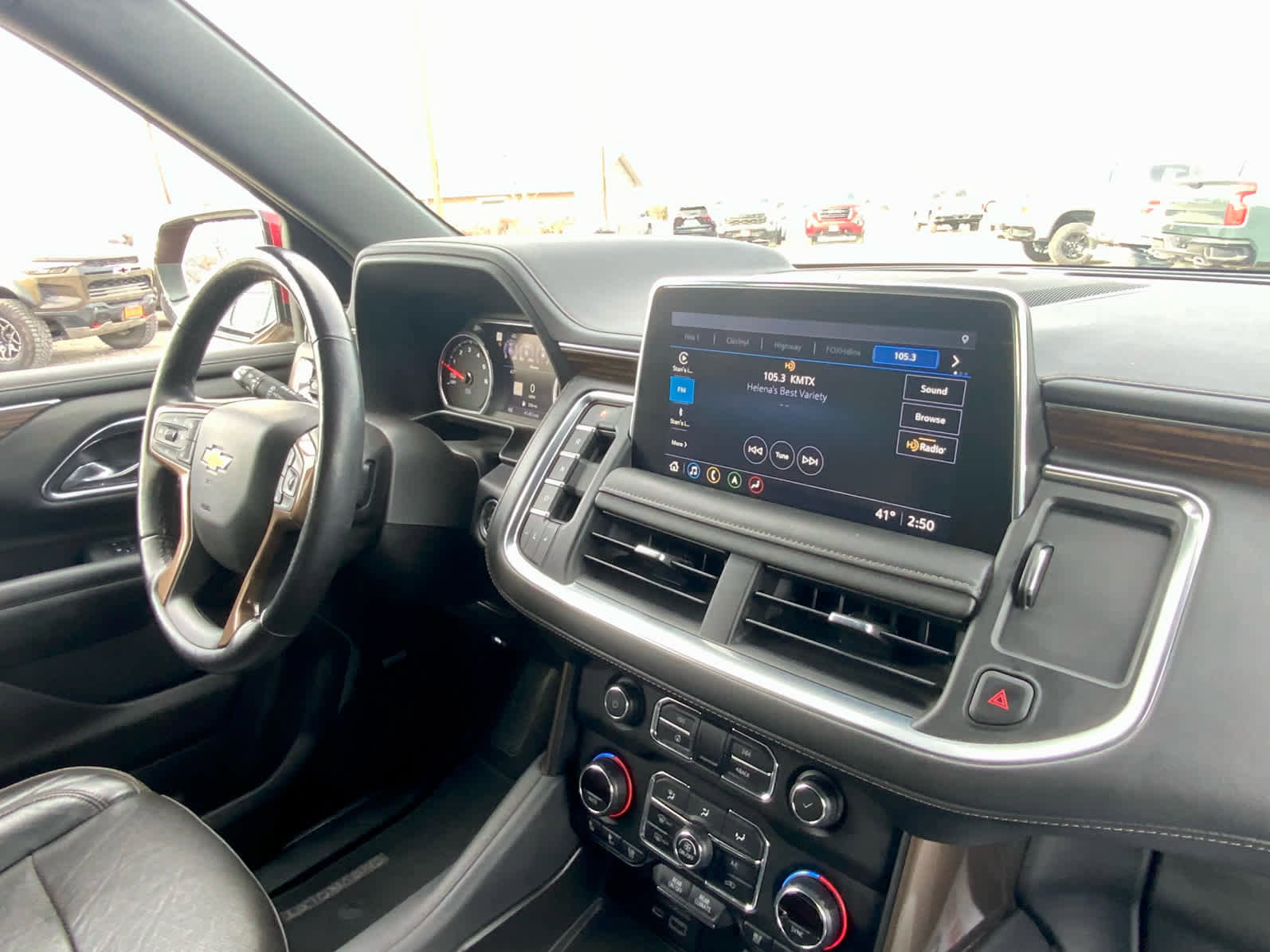 Used 2021 Chevrolet Suburban High Country image 44