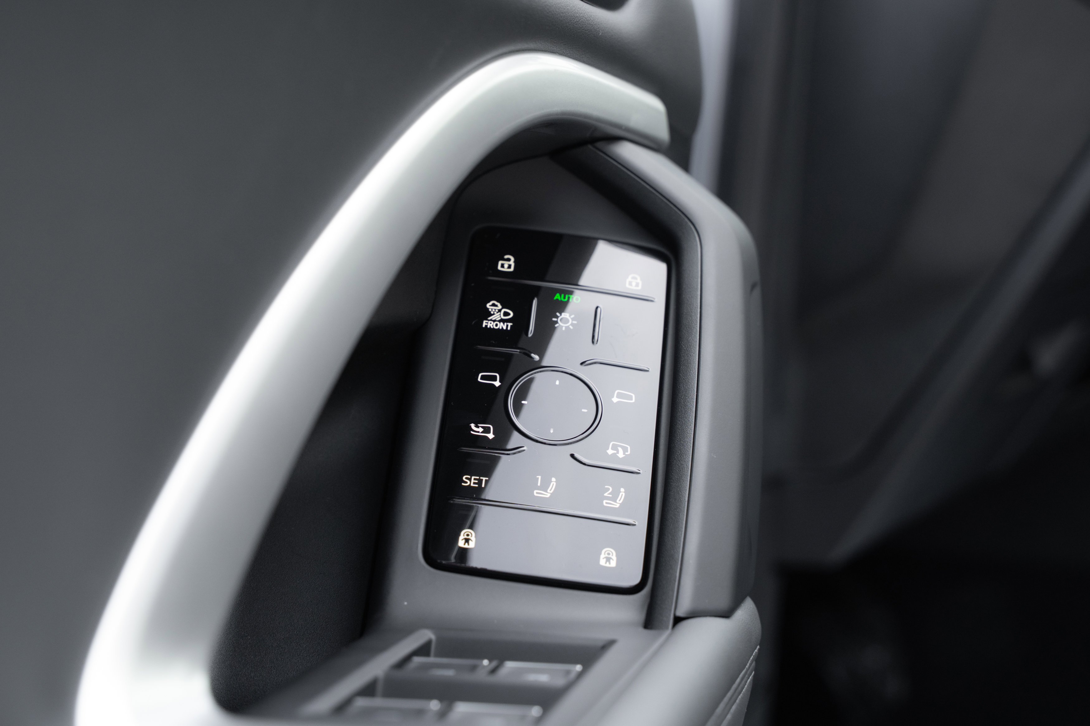 Certified 2025 Audi Q5 Premium Plus w/ Premium Plus image 21