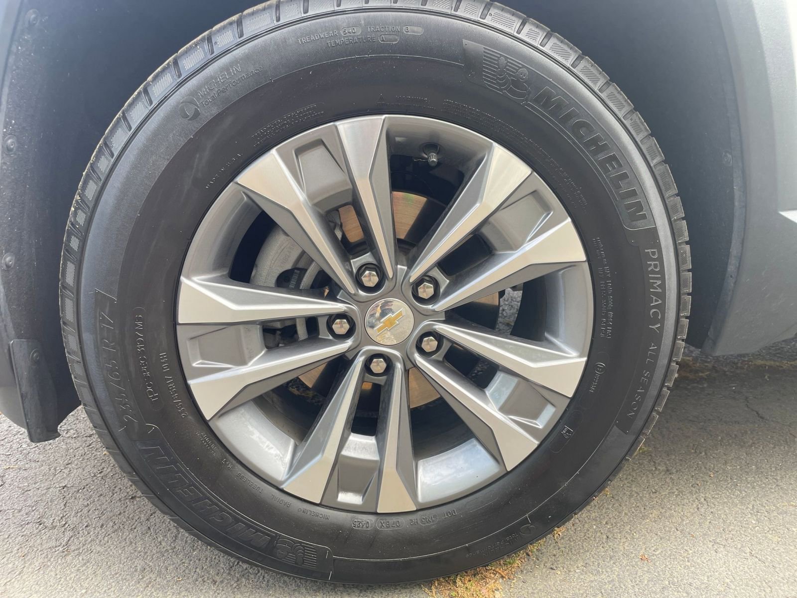 Used 2025 Chevrolet Equinox LT AWD/4WD image 29