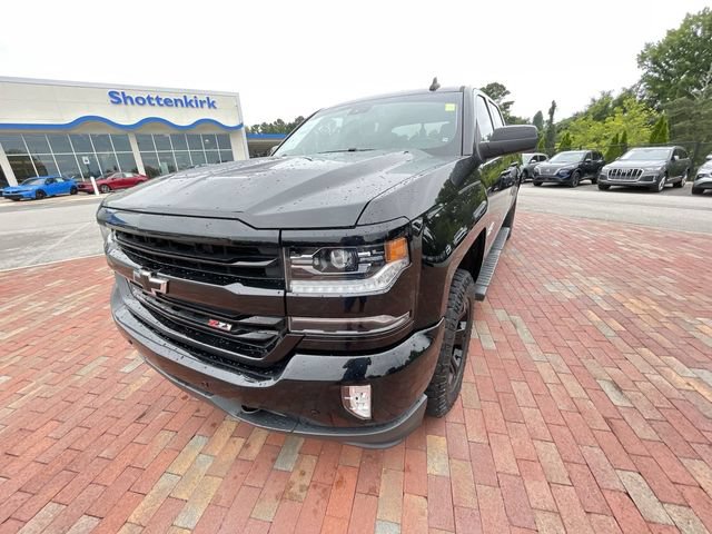 Used 2017 Chevrolet Silverado 1500 LTZ Z71 w/ LTZ Plus Package AWD/4WD image 24