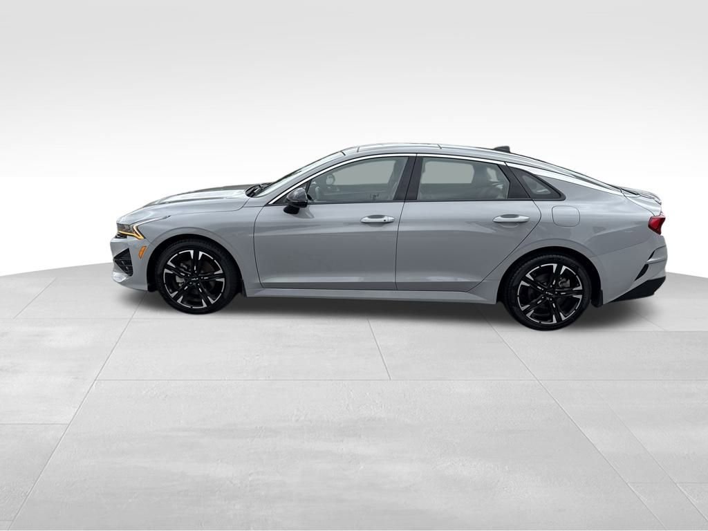 Used 2023 Kia K5 GT-Line image 2