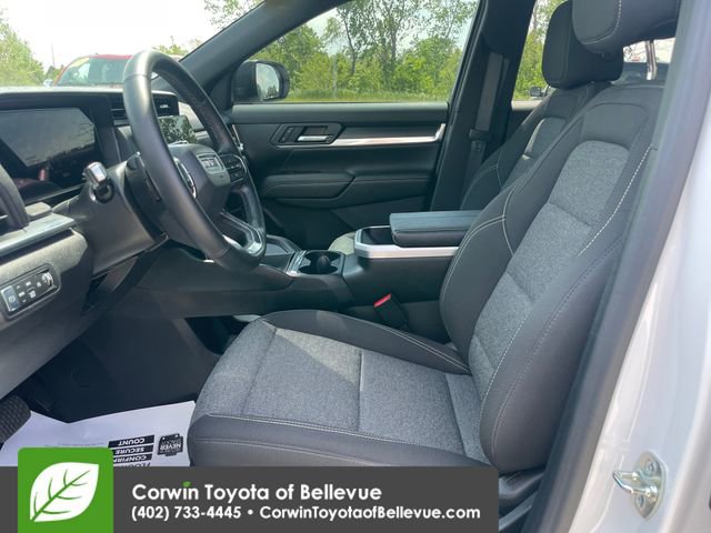 Used 2026 GMC Terrain Elevation AWD/4WD image 17