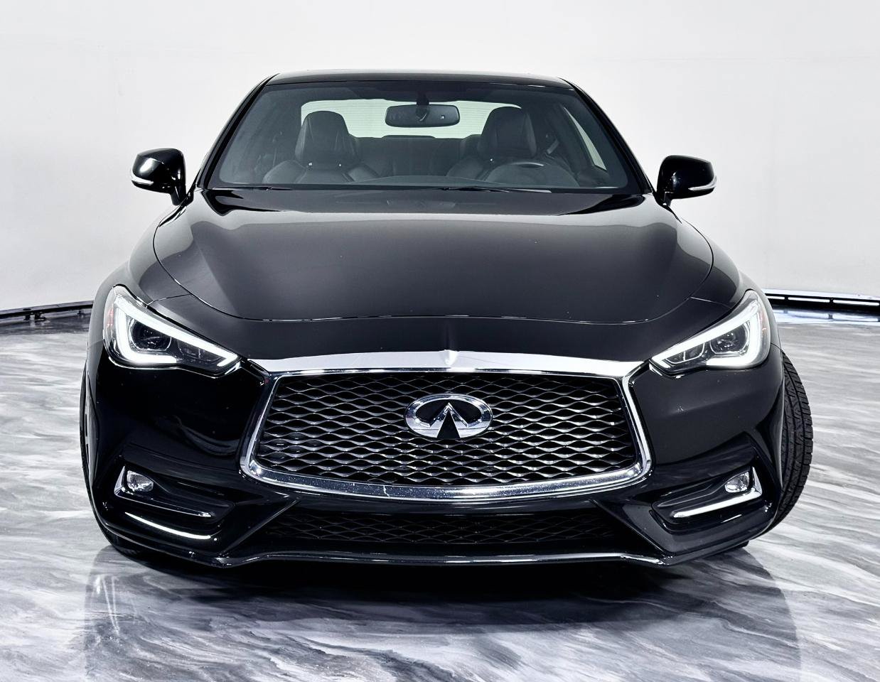 Used 2017 INFINITI Q60 2.0t w/ Premium Plus Package 2.0T AWD/4WD image 7