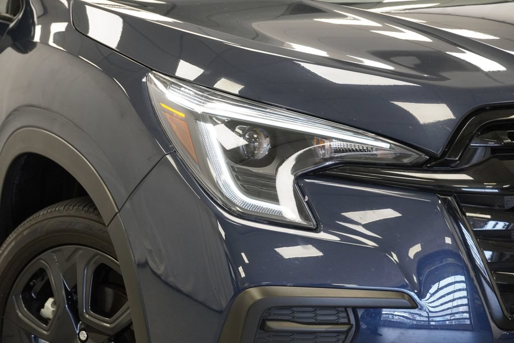 Used 2025 Subaru Ascent Onyx Edition AWD/4WD image 8