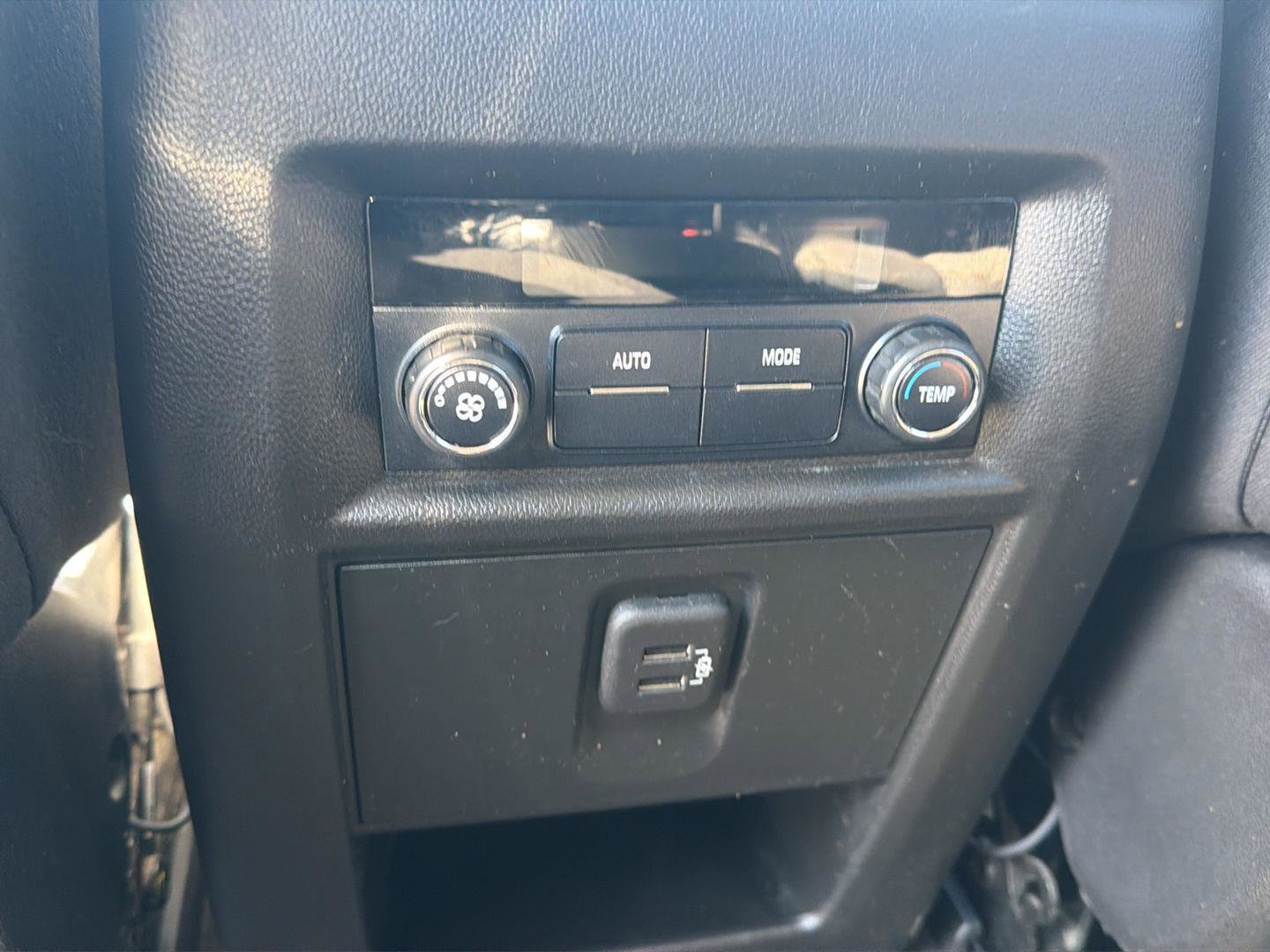 Used 2019 Chevrolet Traverse LS image 31