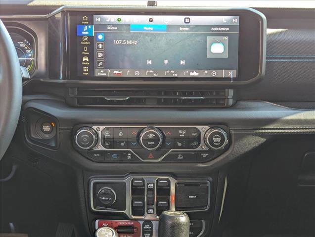 Used 2024 Jeep Wrangler Unlimited Rubicon 4xe w/ Convenience Group image 13