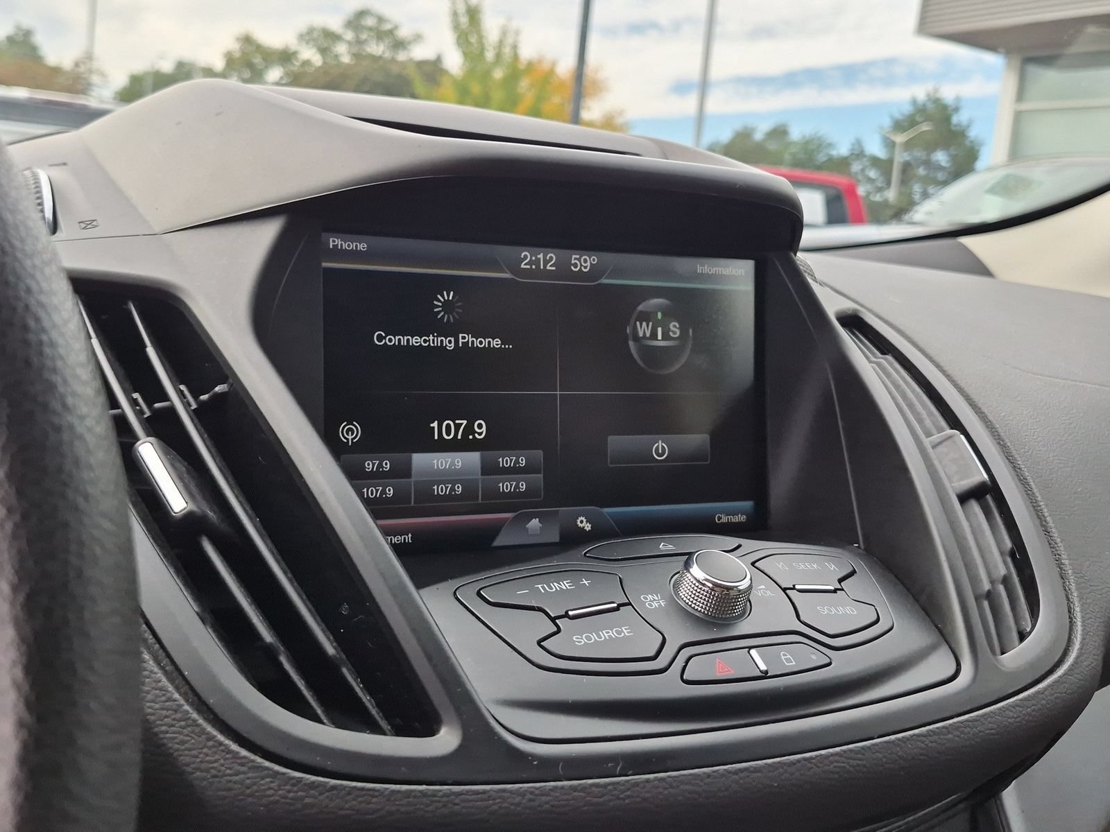 Used 2014 Ford Escape SE w/ Equipment Group 201A FWD image 23