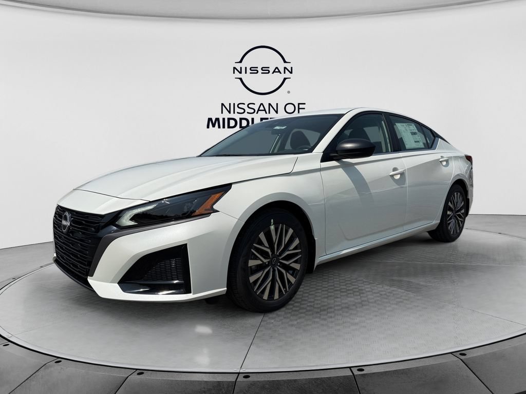 New 2026 Nissan Altima 2.5 SV FWD image 1