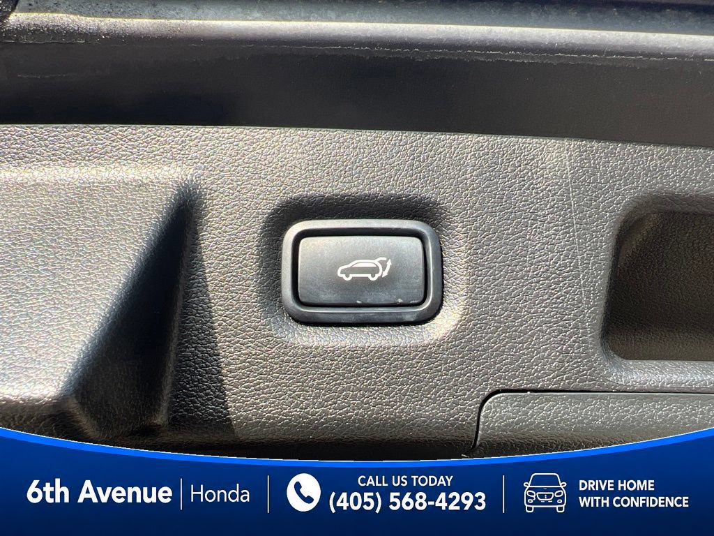 Used 2023 Hyundai Santa Fe SEL FWD image 17