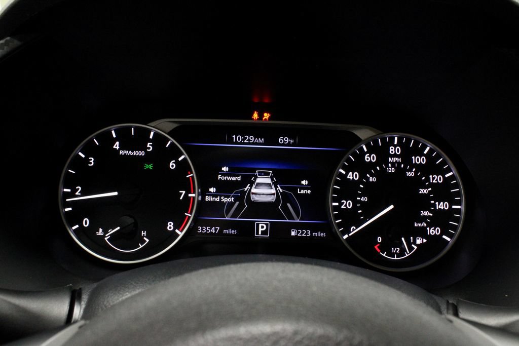 Certified 2025 Nissan Sentra SV FWD image 27