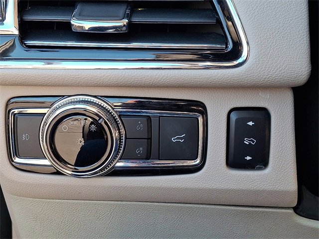 Used 2019 Lincoln Navigator Reserve w/ Cargo Package image 26