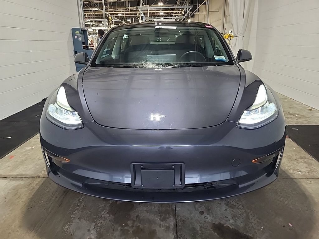 Used 2023 Tesla Model 3 Standard Range RWD image 2