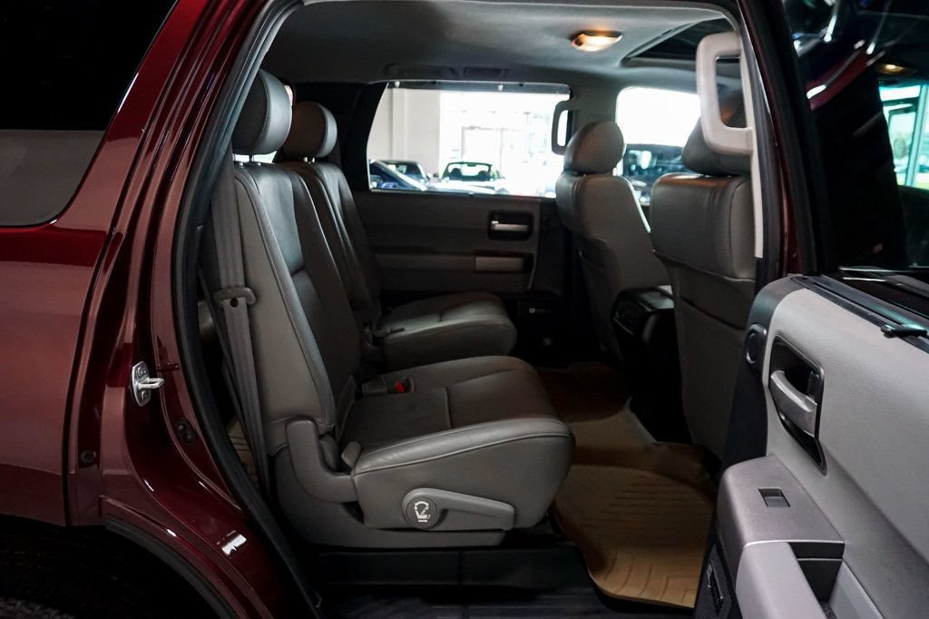 Used 2010 Toyota Sequoia Limited AWD/4WD image 63