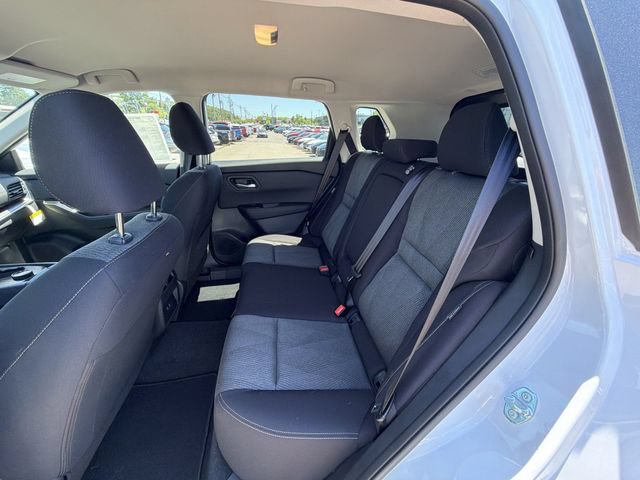 New 2026 Nissan Rogue SV w/ Cold Weather Package AWD/4WD image 21
