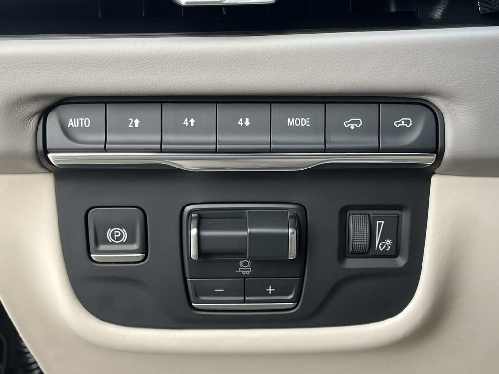 New 2025 Cadillac Escalade Sport Platinum image 31