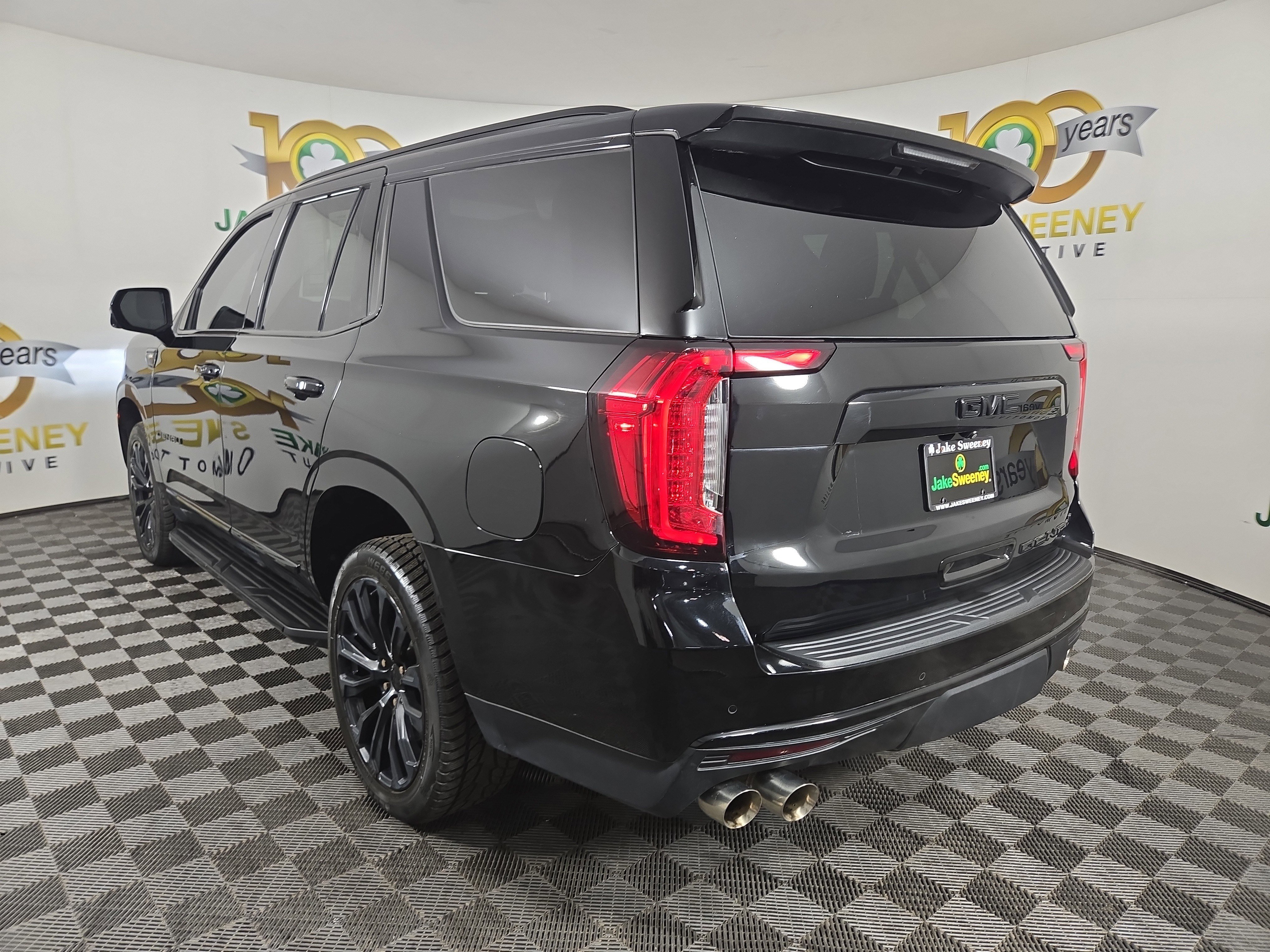 Used 2024 GMC Yukon Denali image 6