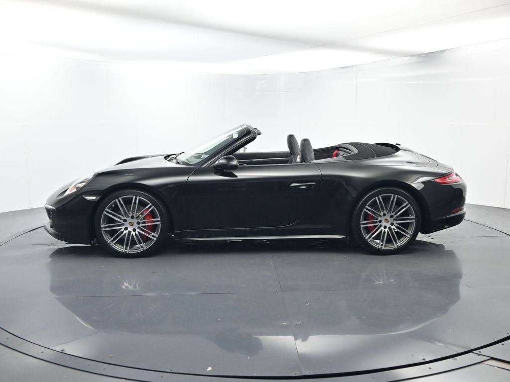 Certified 2019 Porsche 911 Carrera 4S AWD/4WD image 2