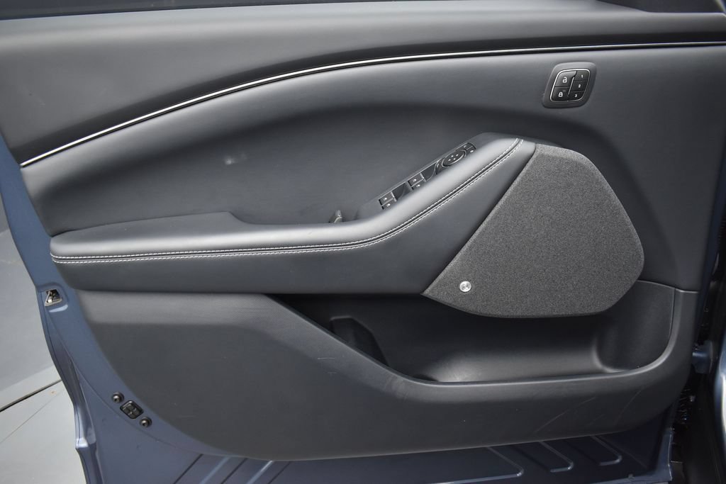 Used 2021 Ford Mustang Mach-E Premium AWD/4WD image 9