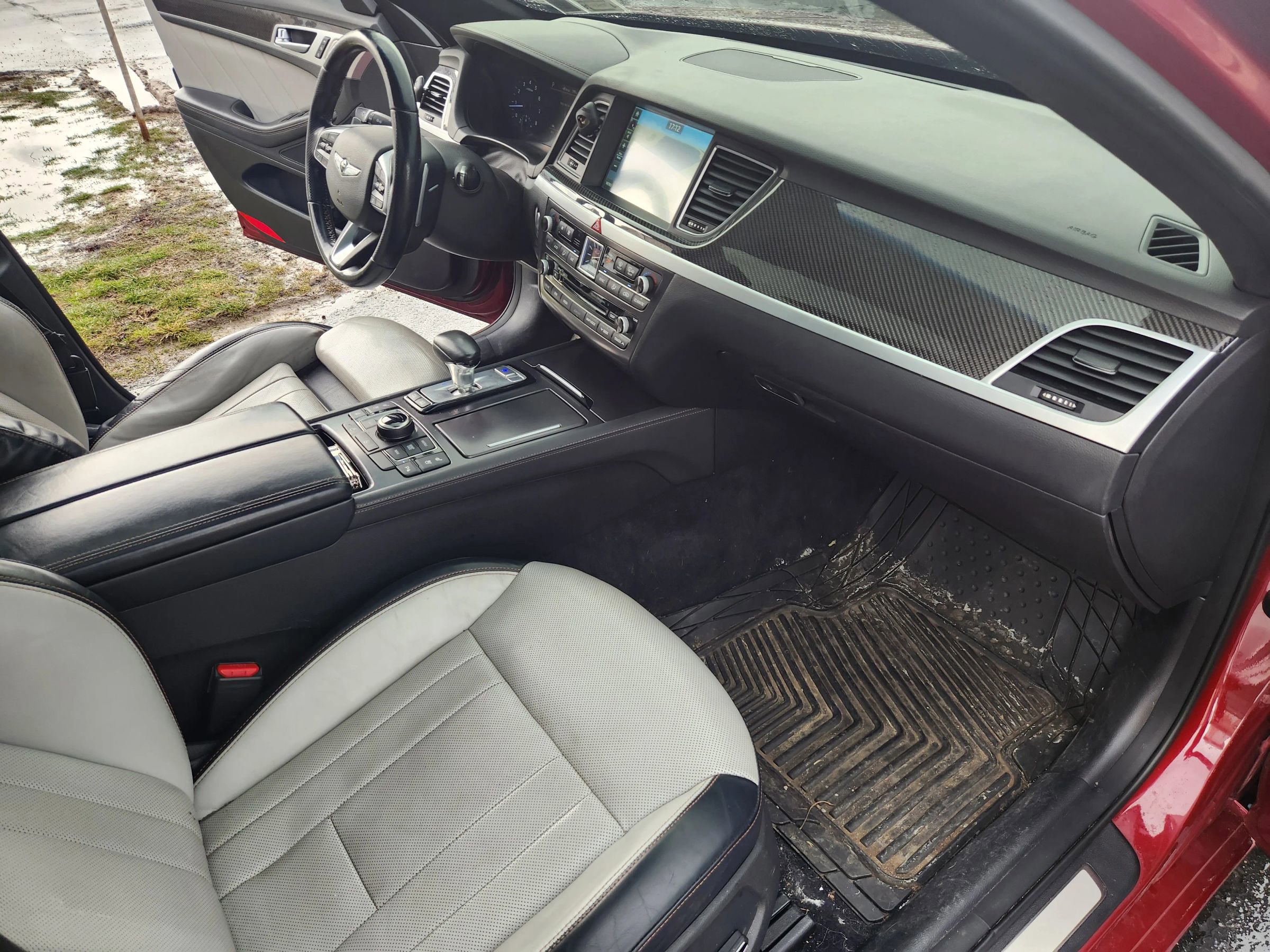 Used 2018 Genesis G80 3.3T Sport image 21