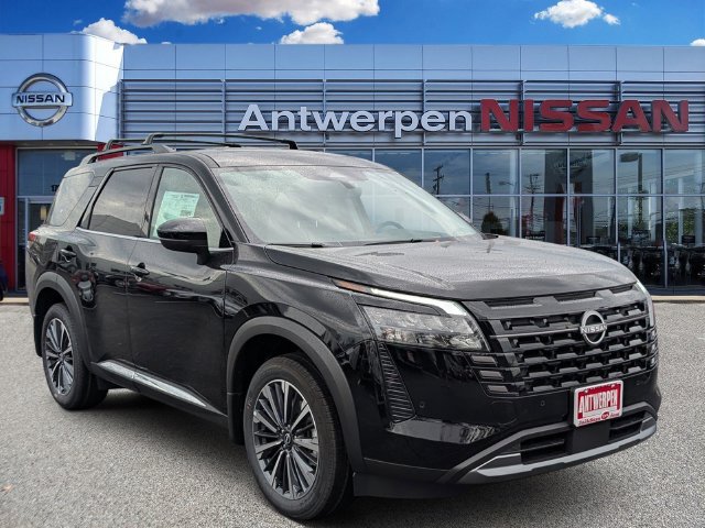 New 2026 Nissan Pathfinder Platinum w/ Cargo Package