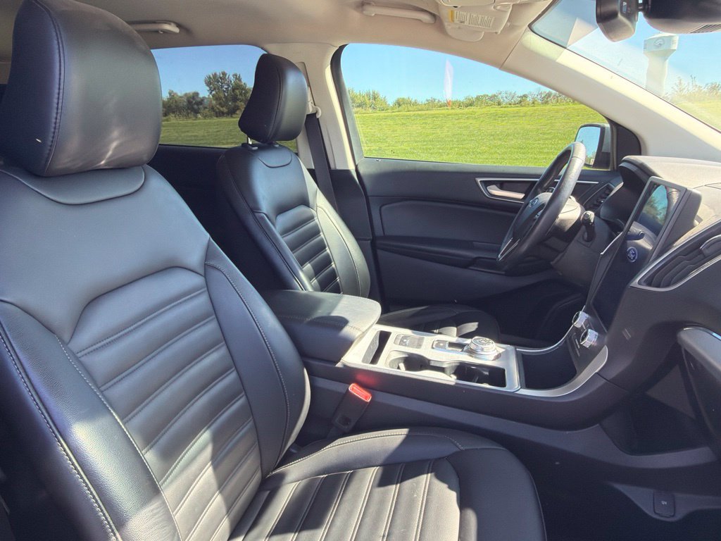 Used 2022 Ford Edge SEL w/ Convenience Package AWD/4WD image 6