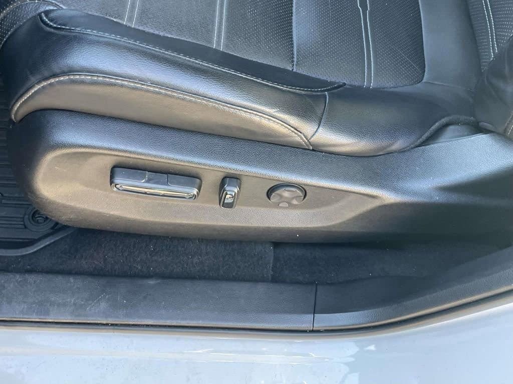 Used 2021 Honda CR-V EX-L image 14