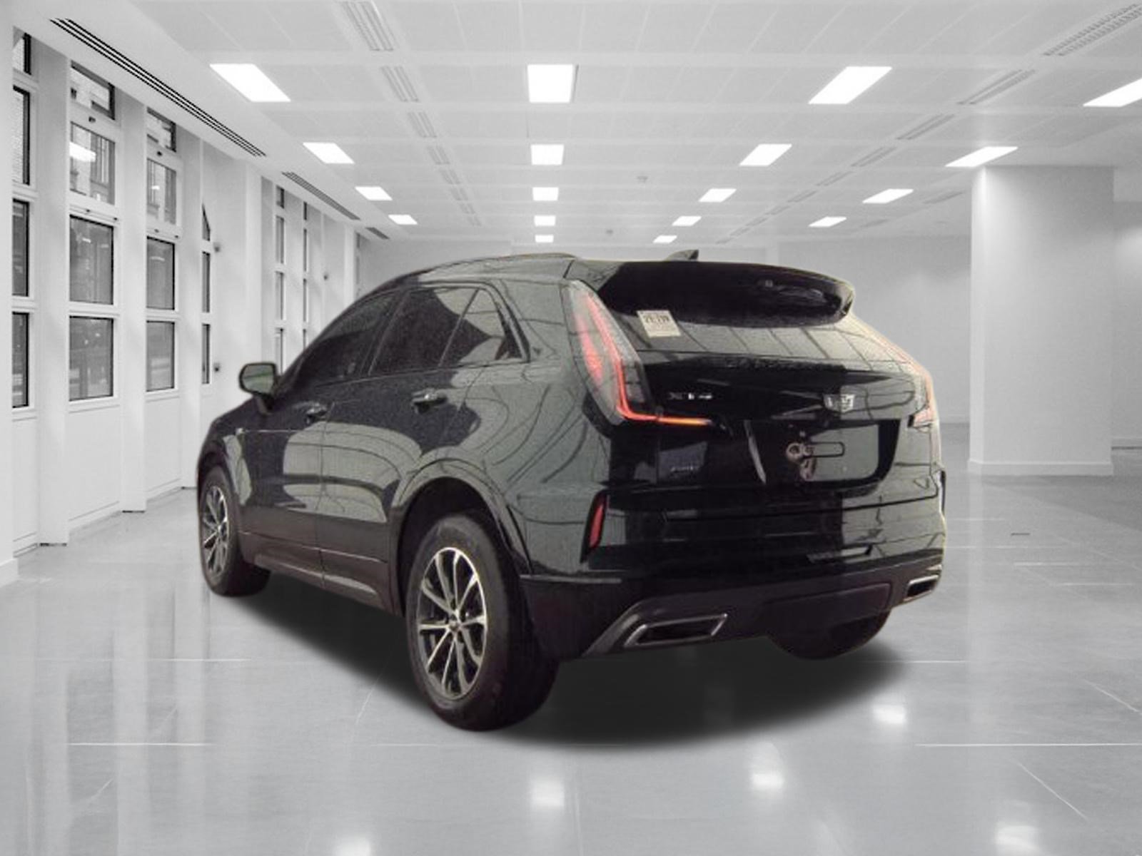 Used 2024 Cadillac XT4 Sport w/ Active Safety Package AWD/4WD image 7