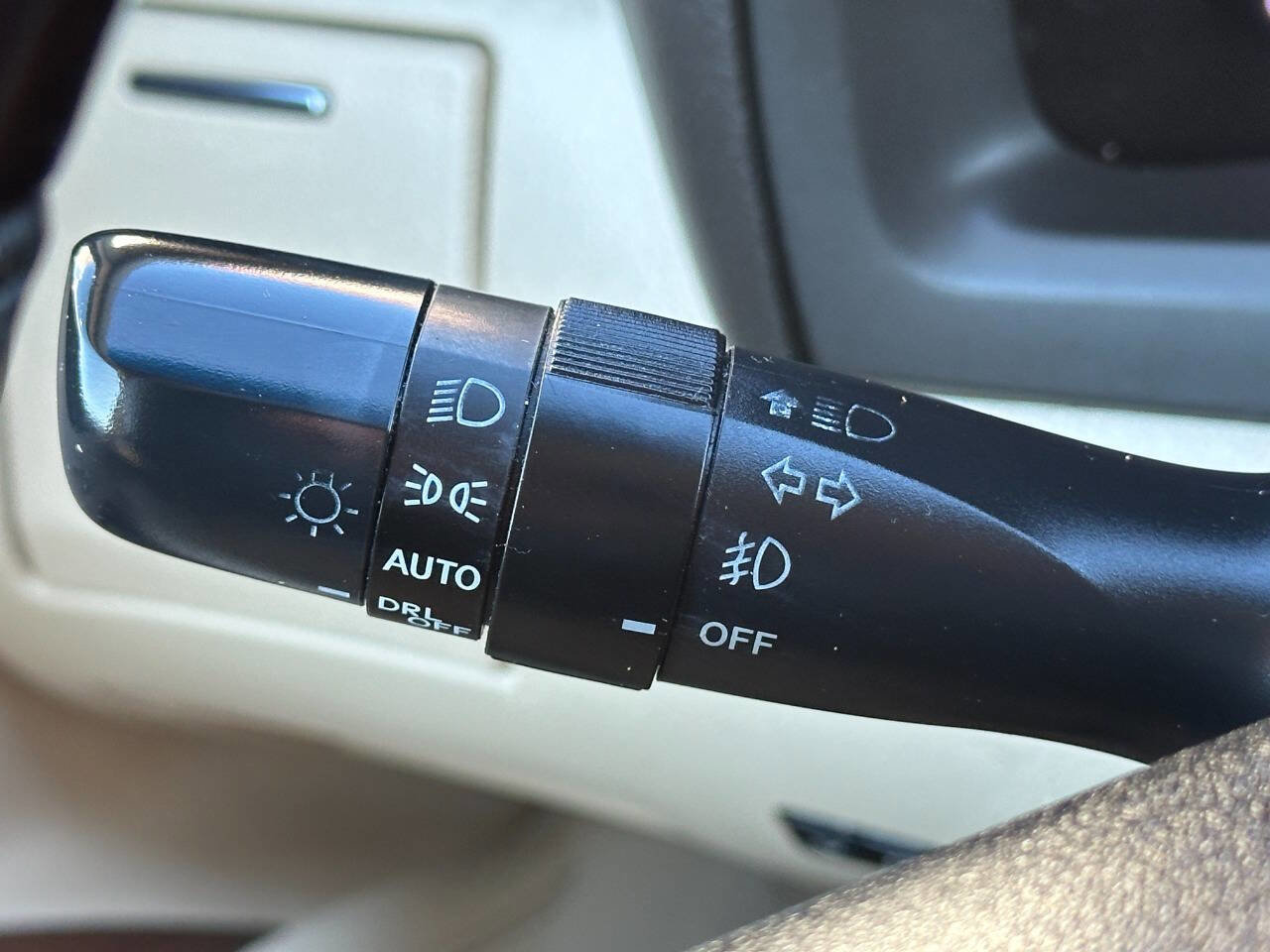 Used 2014 Lexus RX 350 AWD w/ Navigation Package image 38