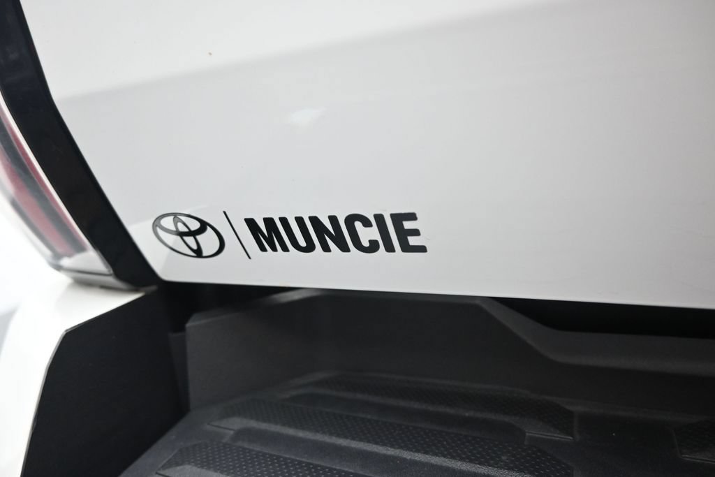 Used 2022 Toyota Tundra TRD Pro AWD/4WD image 33