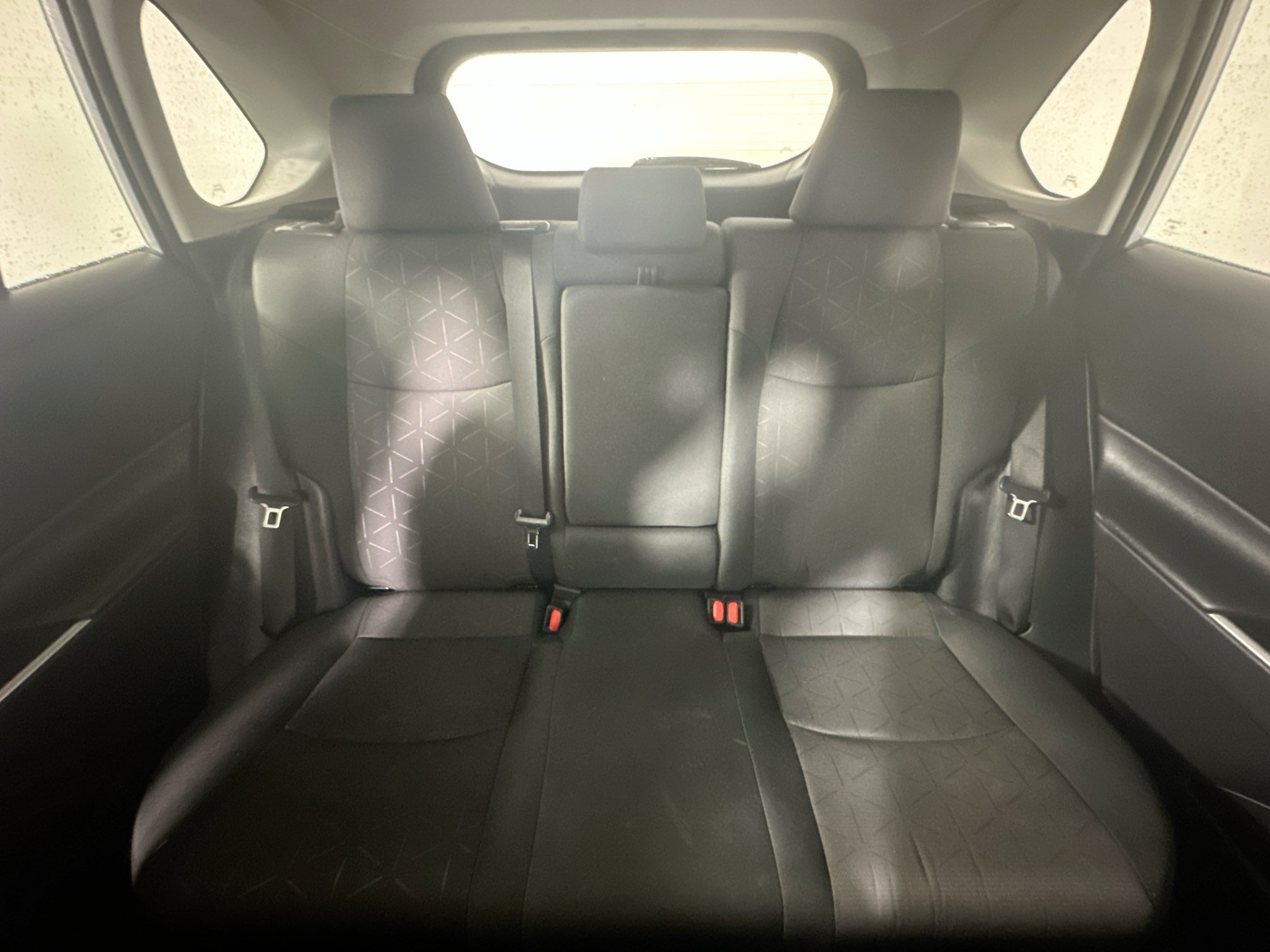 Used 2024 Toyota RAV4 XLE FWD image 30