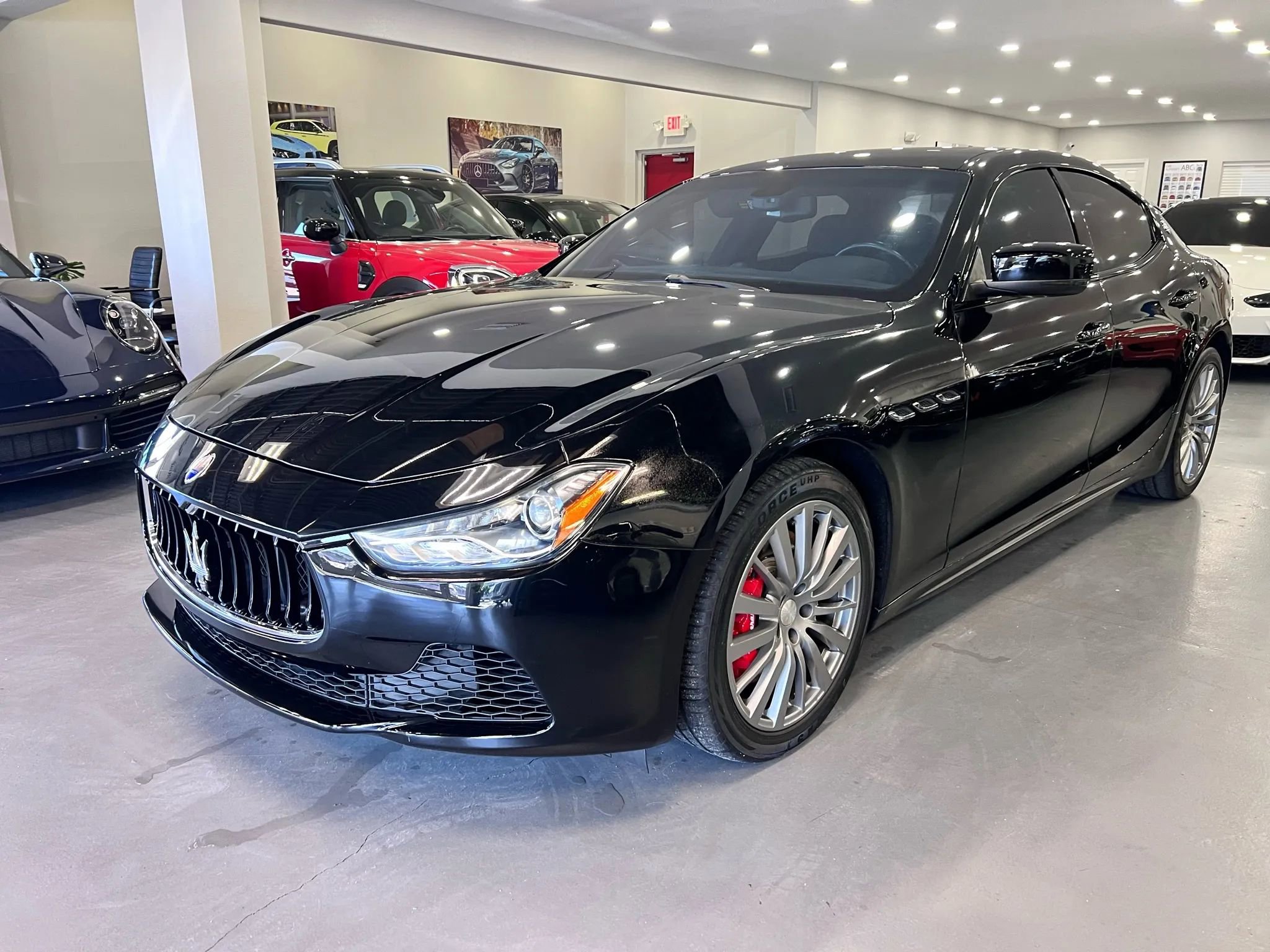 Used 2016 Maserati Ghibli S Q4 AWD/4WD image 3
