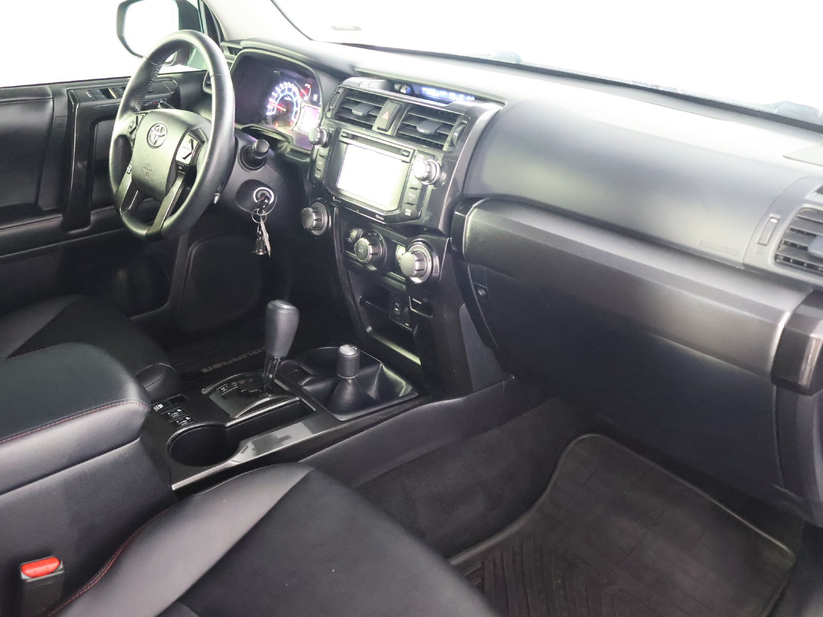 Used 2014 Toyota 4Runner Trail Premium AWD/4WD image 58
