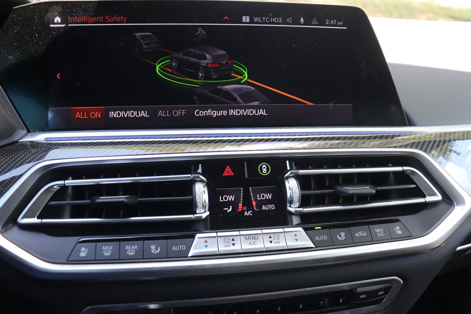 Used 2021 BMW X5 M50i w/ Premium Package AWD/4WD image 38