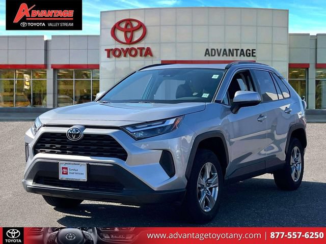 Used 2022 Toyota RAV4 XLE w/ Convenience Package AWD/4WD video 4