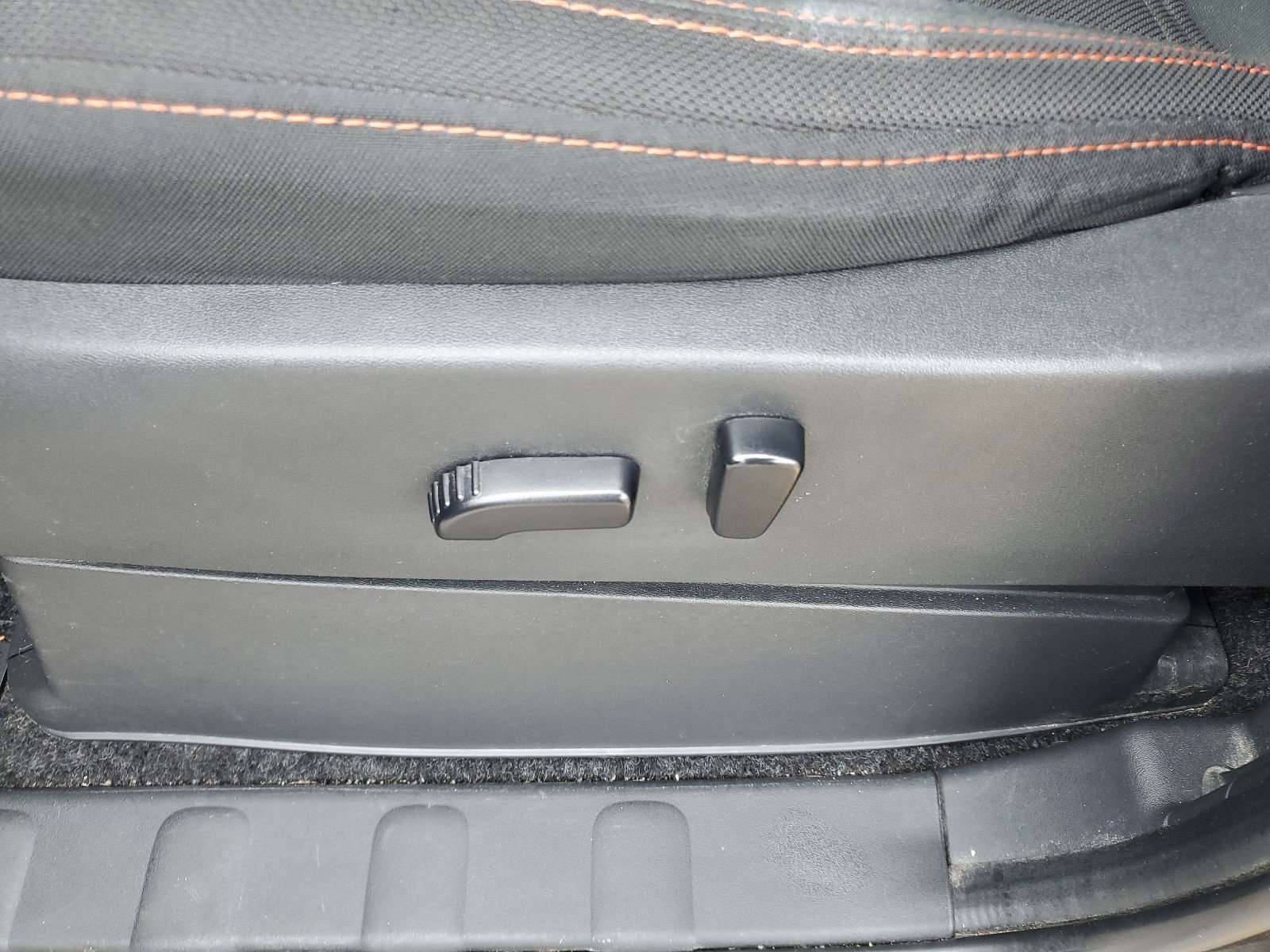 Used 2022 Nissan Frontier Pro-X image 14