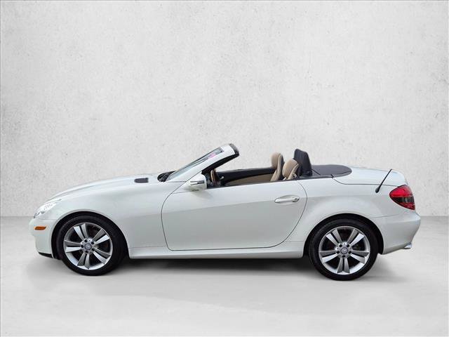 Used 2010 Mercedes-Benz SLK 300 image 9