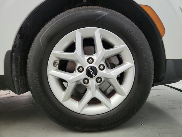 Used 2023 Kia Soul S FWD image 31