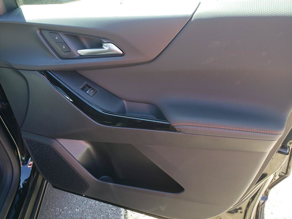 New 2026 Chevrolet Equinox RS w/ Convenience Package III FWD image 22