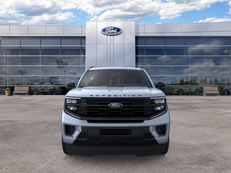 New 2026 Ford Expedition Platinum w/ Stealth Appearance Package AWD/4WD image 6
