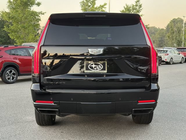 Used 2025 Cadillac Escalade Sport Platinum w/ LPO, ONYX Package AWD/4WD image 4