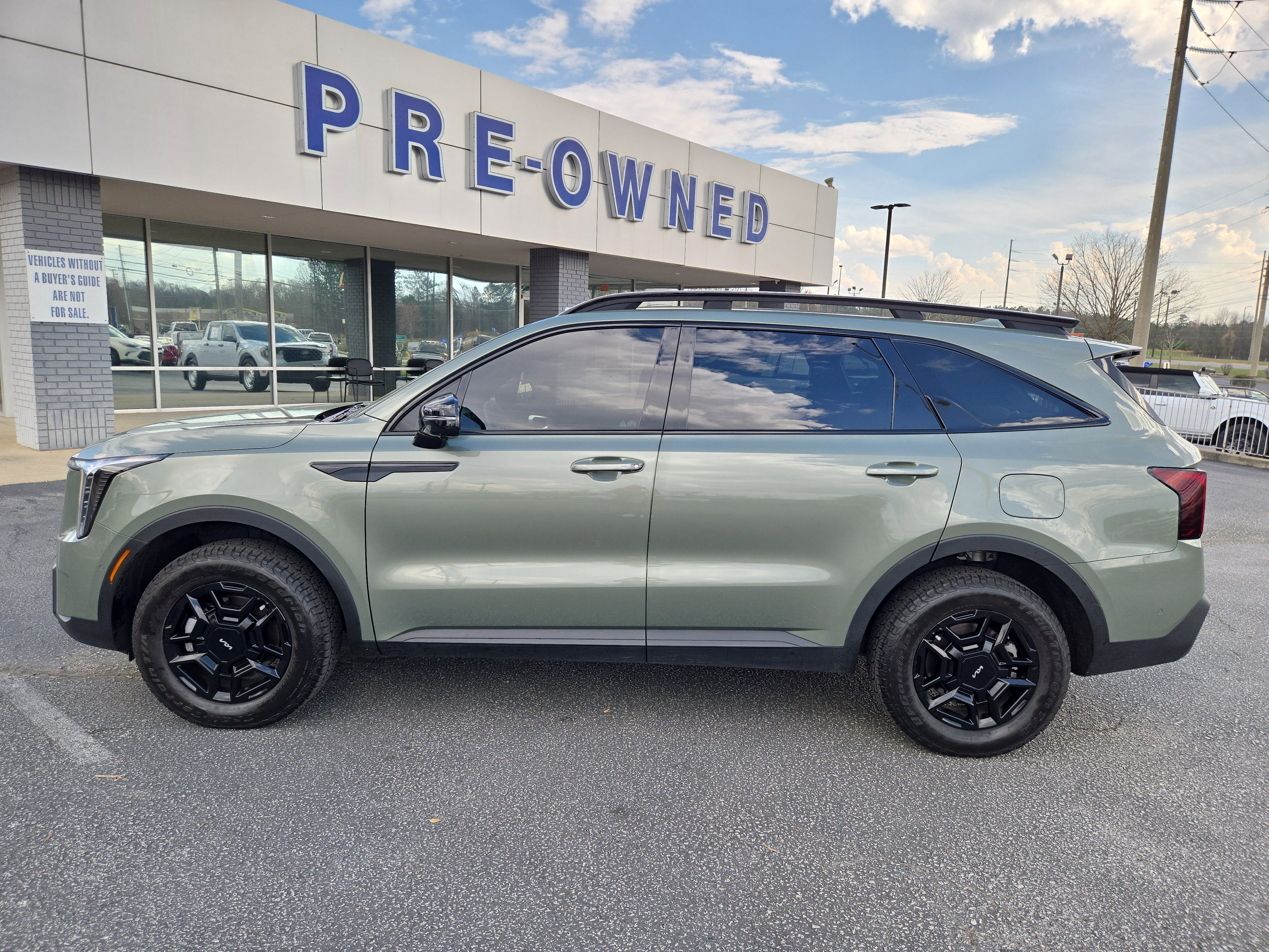 Used 2024 Kia Sorento SX Prestige w/ Olive Brown Leather Package image 11