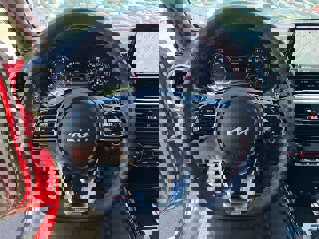 Used 2022 Kia Forte GT w/ GT Technology Package image 19