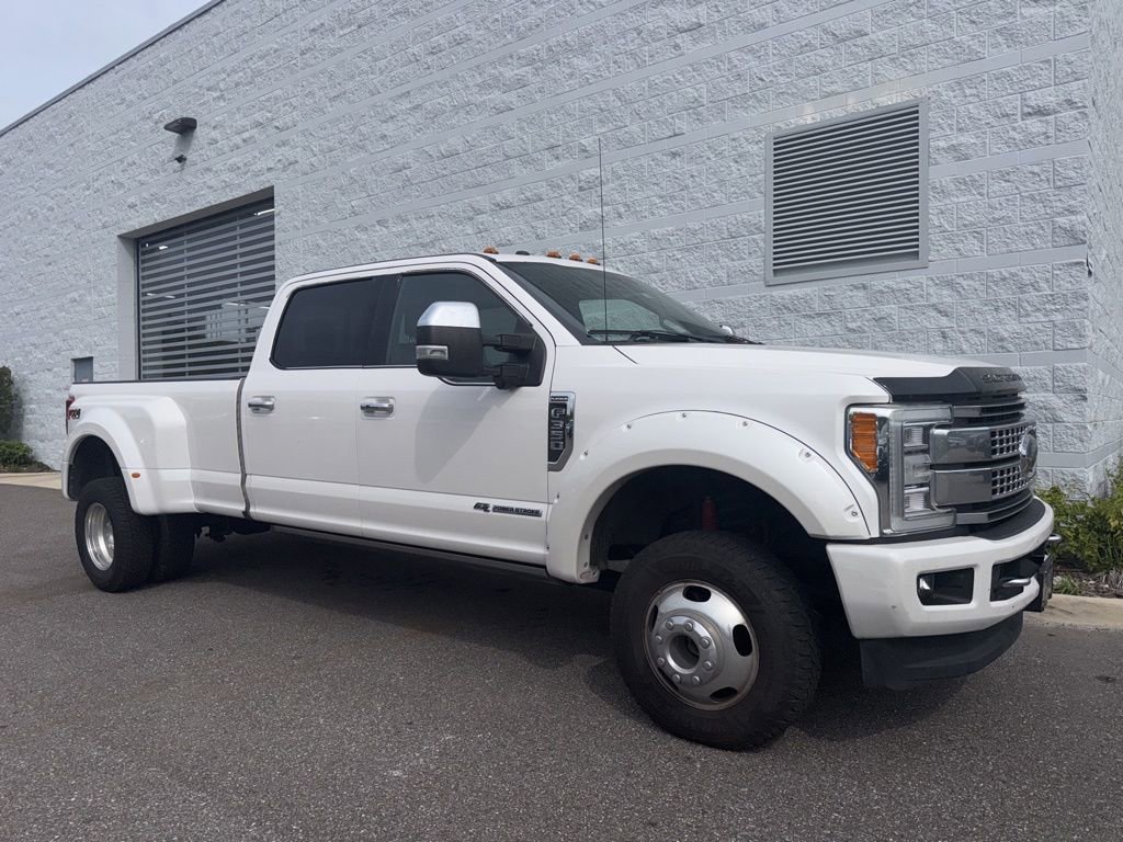 Used 2017 Ford F350 Platinum w/ Platinum Ultimate Package AWD/4WD image 1