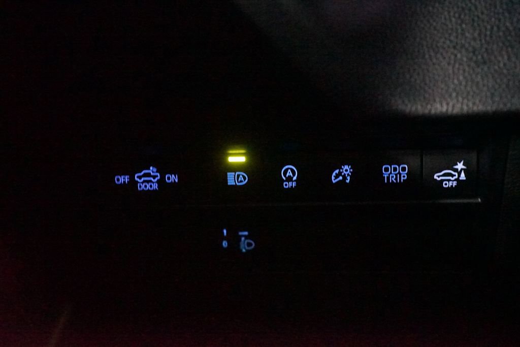 Used 2023 Toyota Tundra SR5 w/ SR5 Convenience Package image 25