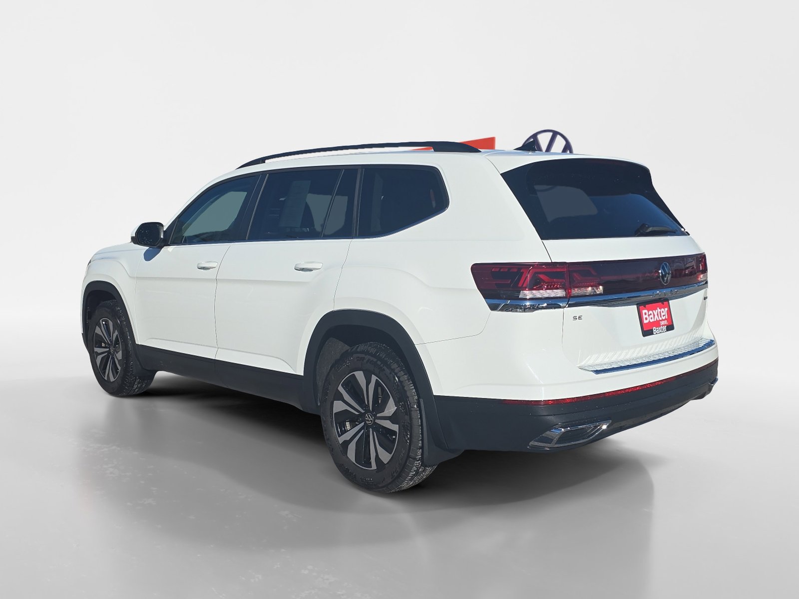 Used 2025 Volkswagen Atlas SE image 13