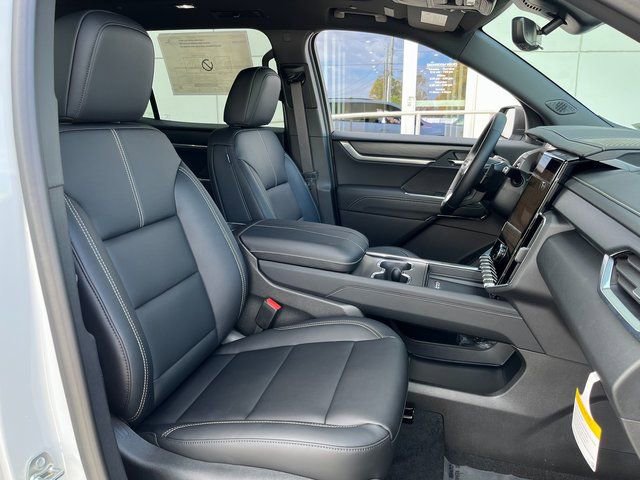 New 2026 GMC Acadia Elevation w/ Black Edition image 18
