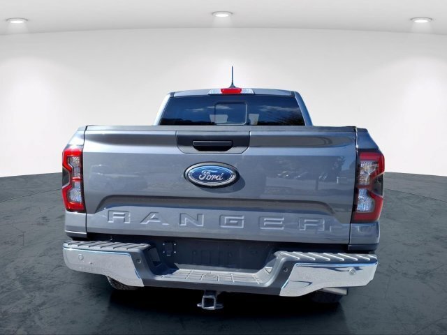 Used 2025 Ford Ranger Lariat w/ FX4 Off-Road Package AWD/4WD image 14